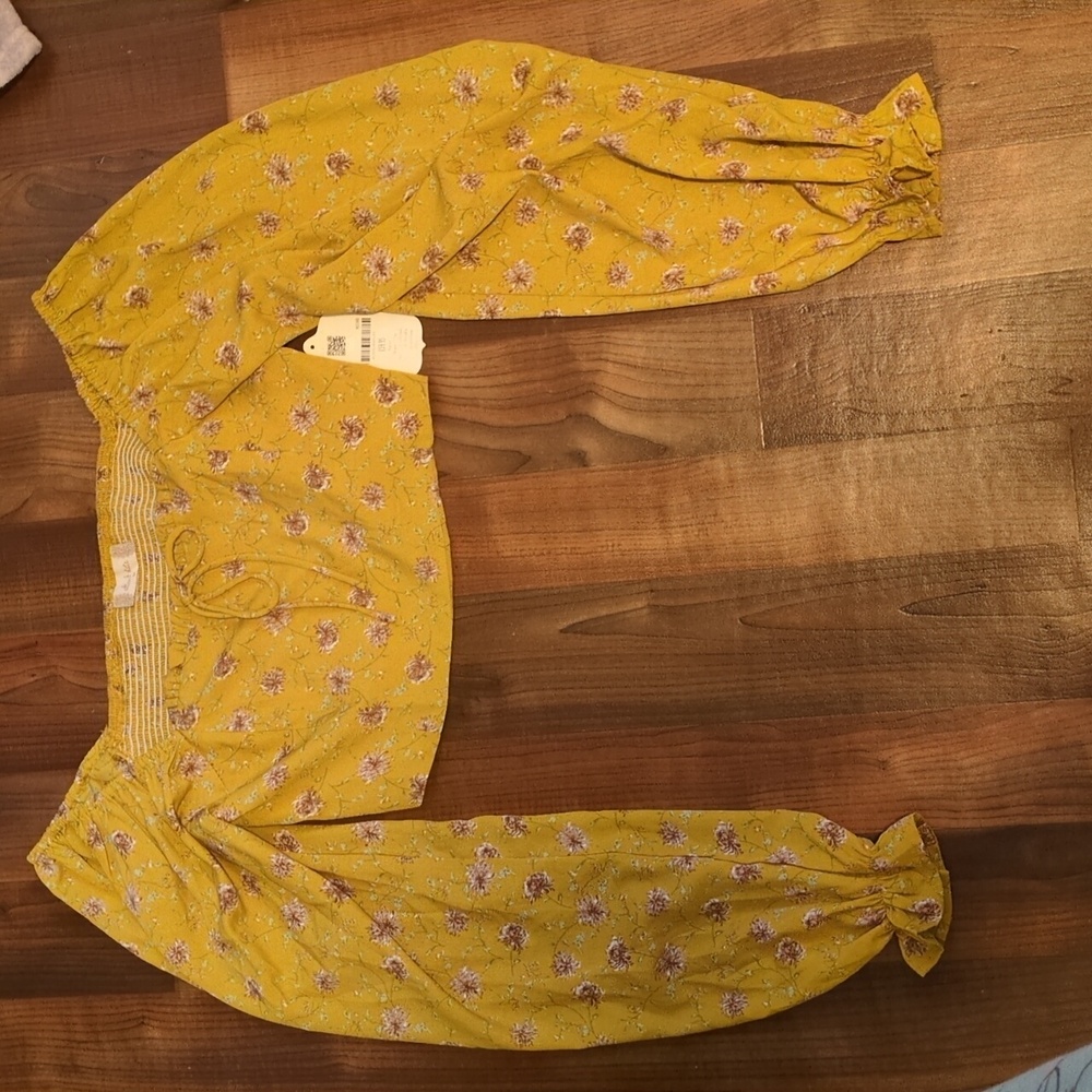 NWT Altar'd State Medium Long Sleeve Mustard Floral Crop Top